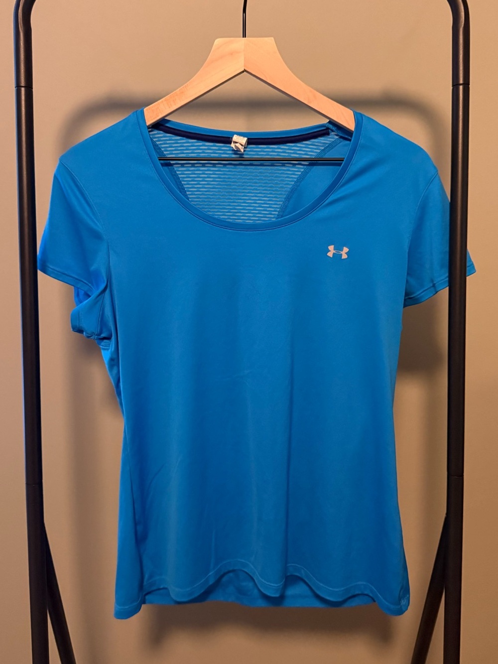 Under Armour Women’s Bright Blue Short Sleeve Heat Gear Tee | L